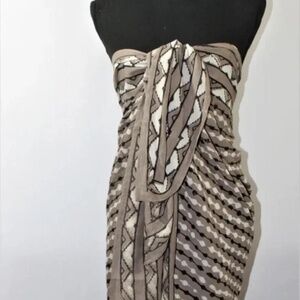 New Versatile Khaki Sarong with Black and White India Print Design